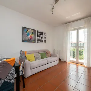 i-host-apartment-appennini-53.it-lombardy.com/